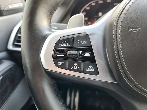 Used 2022 BMW X5 M50i w/ Executive Package AWD/4WD image 29
