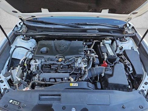 Used 2019 Toyota Camry XSE image 23