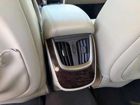 Used 2015 Buick LaCrosse Leather FWD image 30