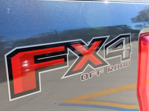 Used 2017 Ford F250 Platinum AWD/4WD image 9