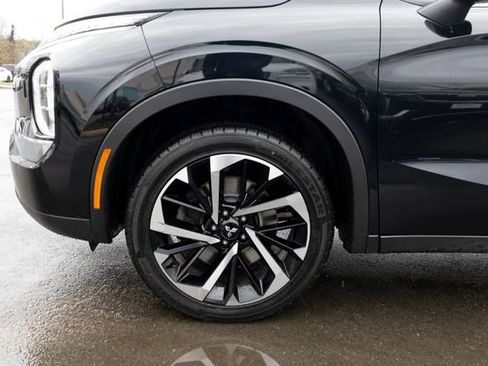 Used 2022 Mitsubishi Outlander ES AWD/4WD image 19