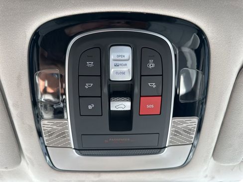 Used 2025 Hyundai Palisade Calligraphy AWD/4WD image 49