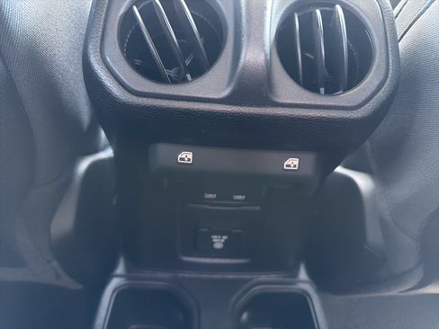 Used 2021 Jeep Gladiator Mojave AWD/4WD image 24