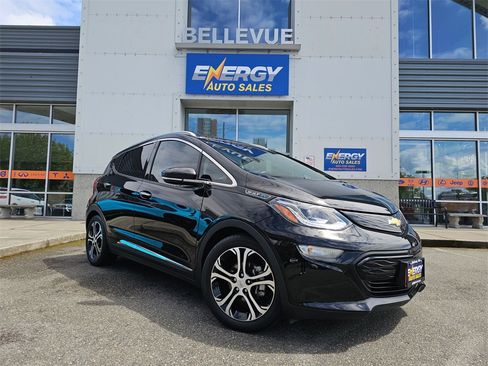 Used 2020 Chevrolet Bolt Premier w/ Infotainment Package image 2