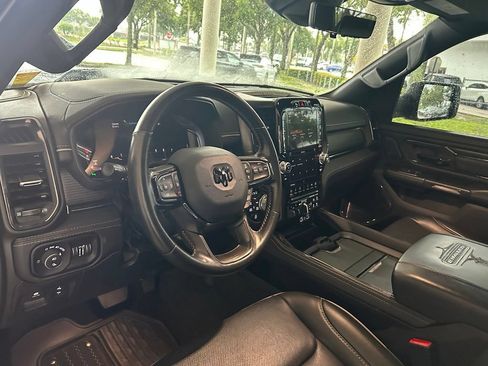 Used 2024 RAM 1500 Limited AWD/4WD image 7