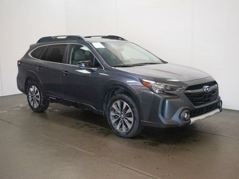 Certified 2024 Subaru Outback Limited AWD/4WD image 1