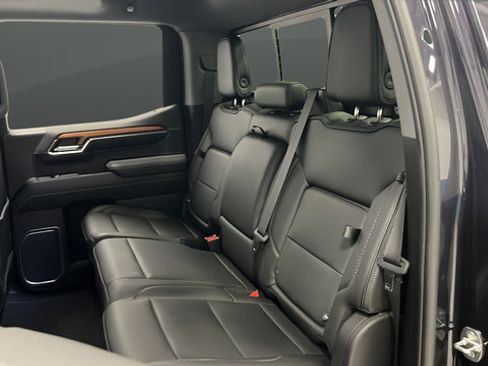 Used 2022 GMC Sierra 1500 Denali AWD/4WD image 24