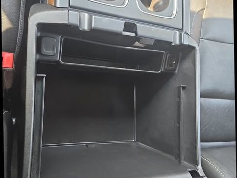 Used 2018 Chevrolet Silverado 1500 LTZ AWD/4WD image 29