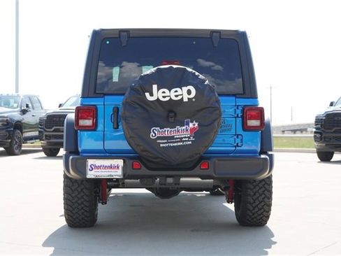 New 2025 Jeep Wrangler Willys image 7