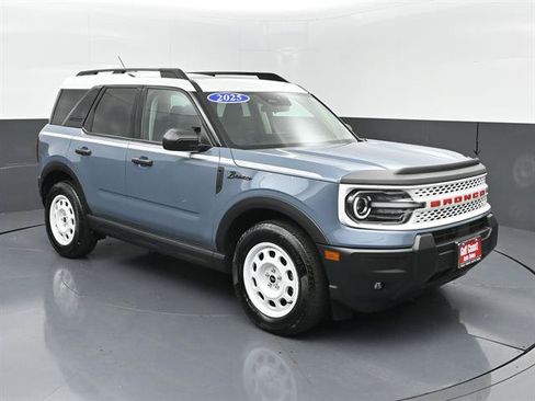 Used 2025 Ford Bronco Sport Heritage w/ Convenience Package AWD/4WD image 2