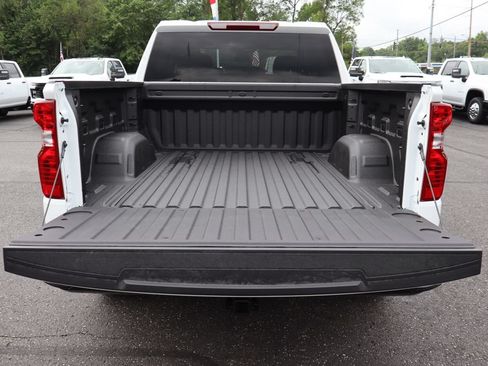 New 2026 Chevrolet Silverado 1500 W/T w/ WT Value Package AWD/4WD image 23