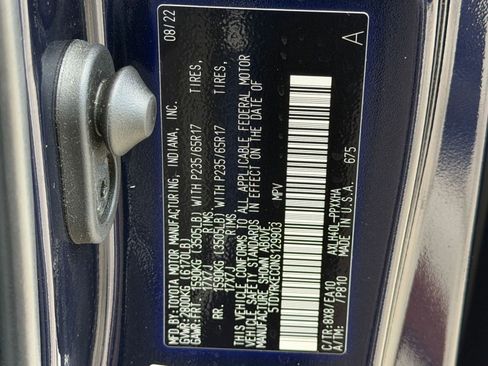 Used 2022 Toyota Sienna XLE FWD image 20