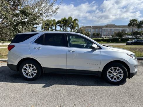 Used 2019 Chevrolet Equinox LT image 9