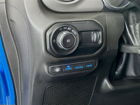 Used 2023 Jeep Wrangler Unlimited w/ Cold Weather Group AWD/4WD image 13