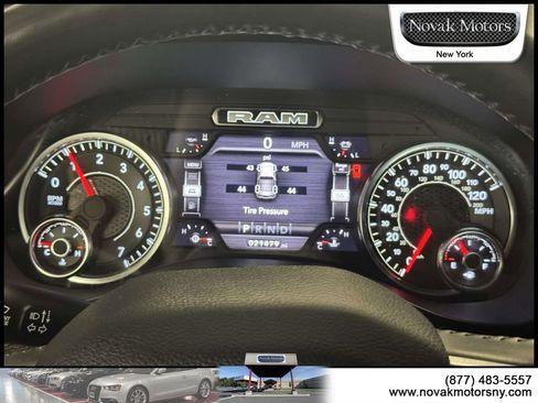 Used 2023 RAM 1500 Laramie AWD/4WD image 22