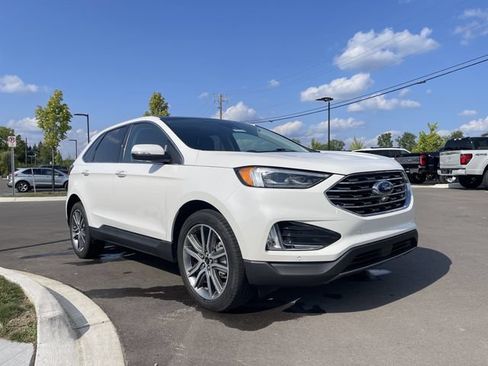 Certified 2024 Ford Edge Titanium w/ Equipment Group 301A AWD/4WD image 7