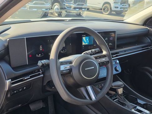 Used 2025 Hyundai Tucson SEL image 11