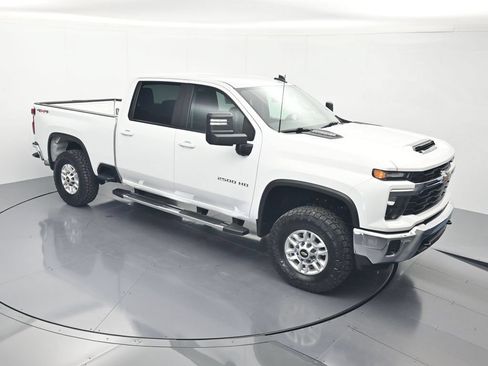 Certified 2025 Chevrolet Silverado 2500 LT w/ Convenience Package AWD/4WD image 32