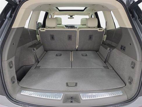 Certified 2023 Cadillac XT6 Premium Luxury image 31