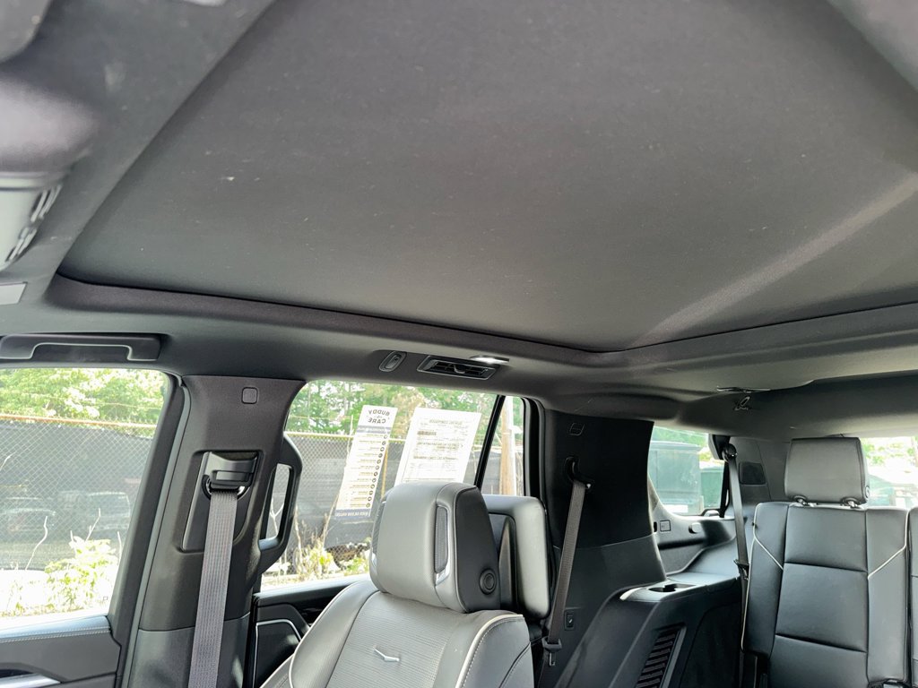 Used 2025 Cadillac Escalade Sport w/ Touring Package AWD/4WD image 20