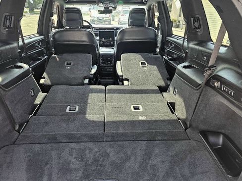 Used 2022 Jeep Grand Cherokee L Overland w/ Advanced Protech Group III image 25