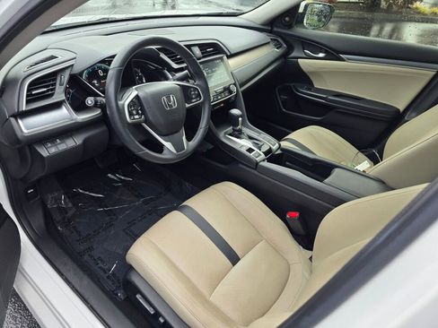 Used 2018 Honda Civic Touring image 23