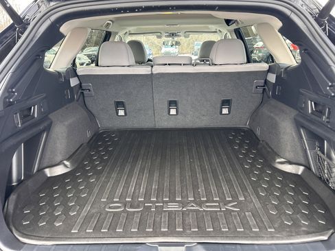 Certified 2022 Subaru Outback Premium image 26