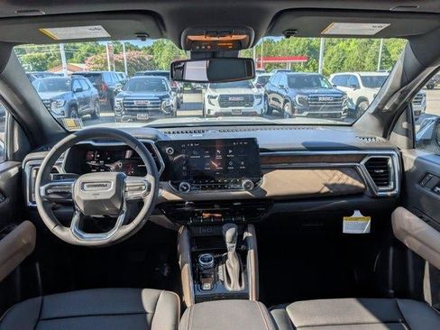 New 2026 GMC Canyon Denali AWD/4WD image 28
