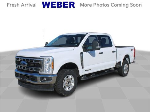 Used 2025 Ford F350 XLT image 1
