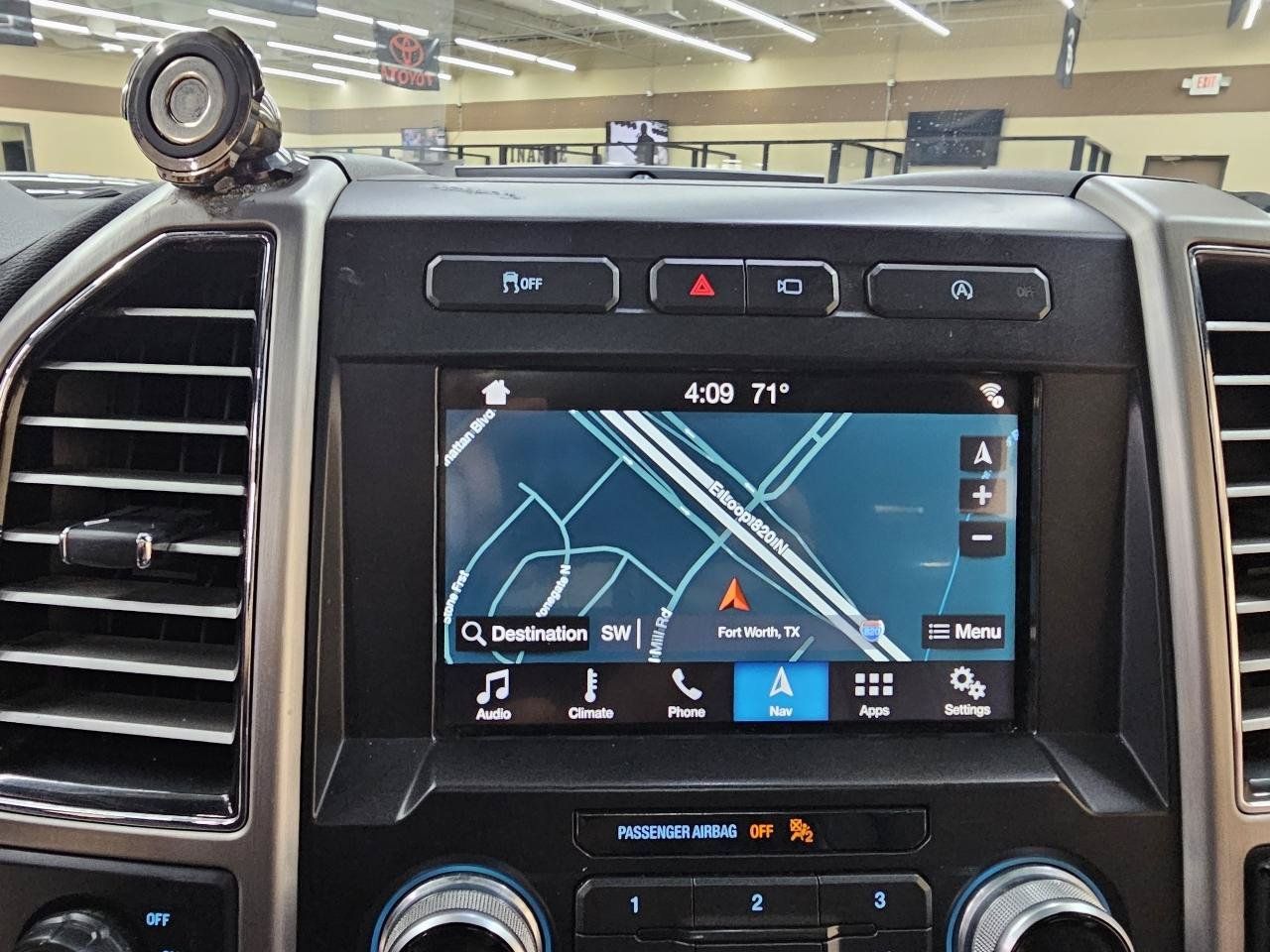 Used 2018 Ford F150 Platinum w/ Equipment Group 701A Luxury RWD image 33