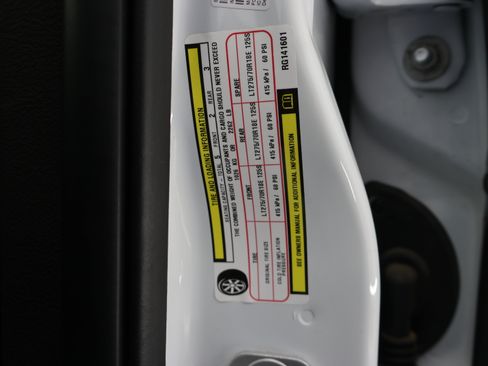 Used 2024 RAM 2500 Laramie AWD/4WD image 67