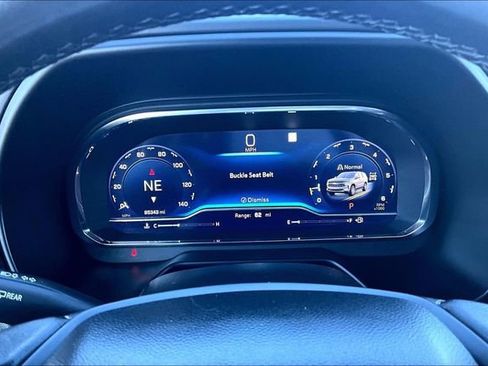 Used 2022 Chevrolet Tahoe LT w/ LT Signature Plus Package image 13