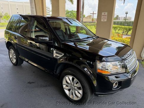 Used 2014 Land Rover LR2 AWD/4WD image 76
