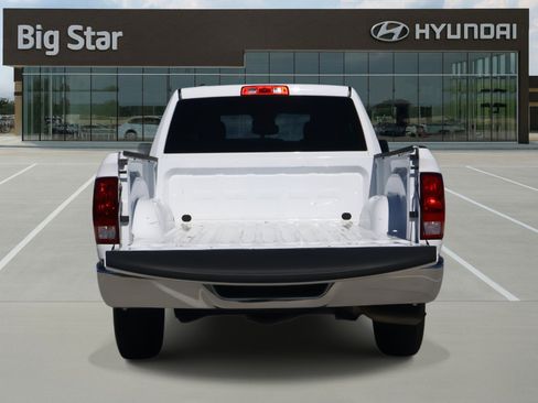 Used 2024 RAM 1500 Classic SLT image 4