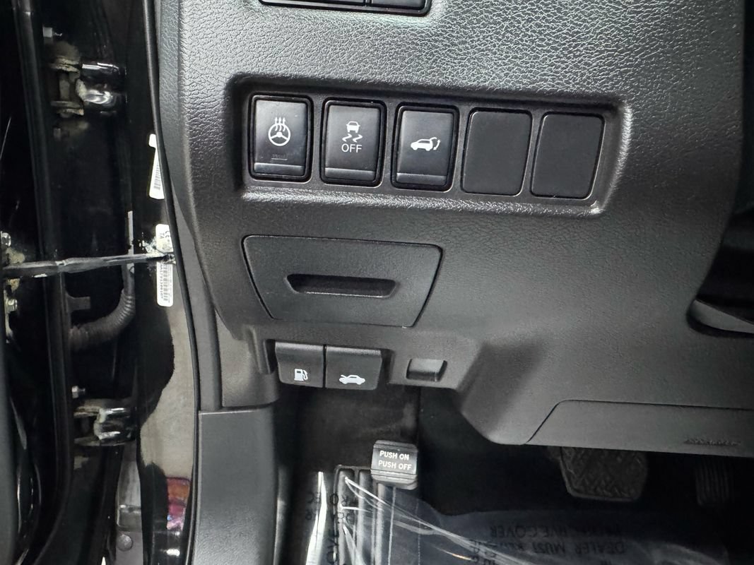 Used 2018 Nissan Murano SL w/ Cargo Package AWD/4WD image 23