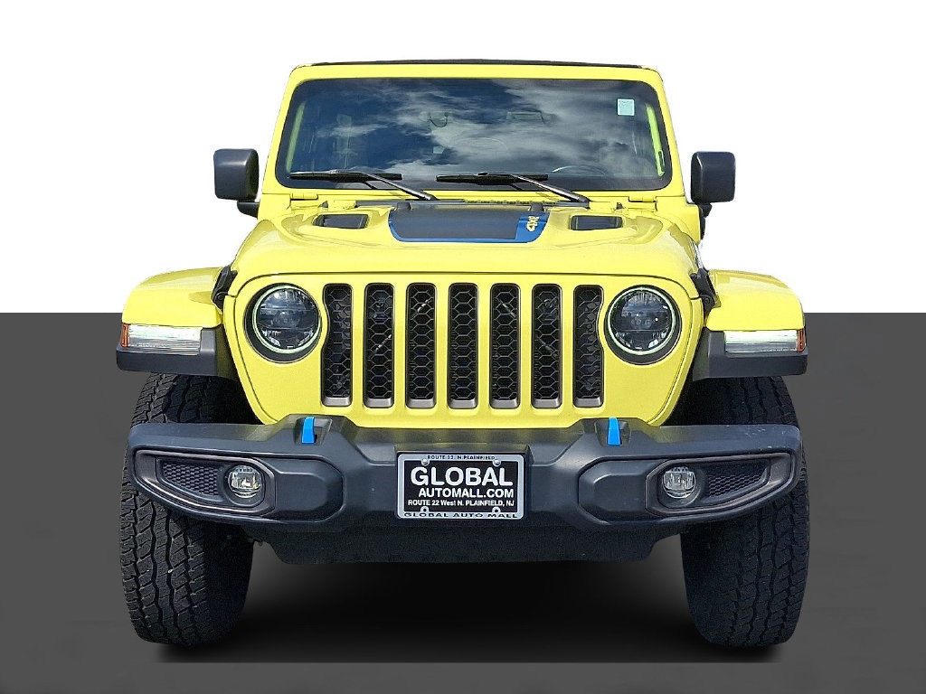 Used 2023 Jeep Wrangler Unlimited Rubicon 4xe w/ Cold Weather Group AWD/4WD image 2
