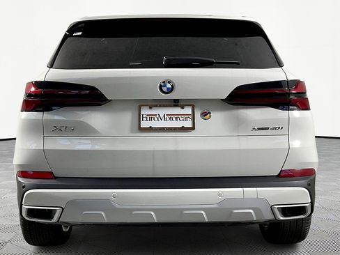 New 2026 BMW X5 xDrive40i image 7