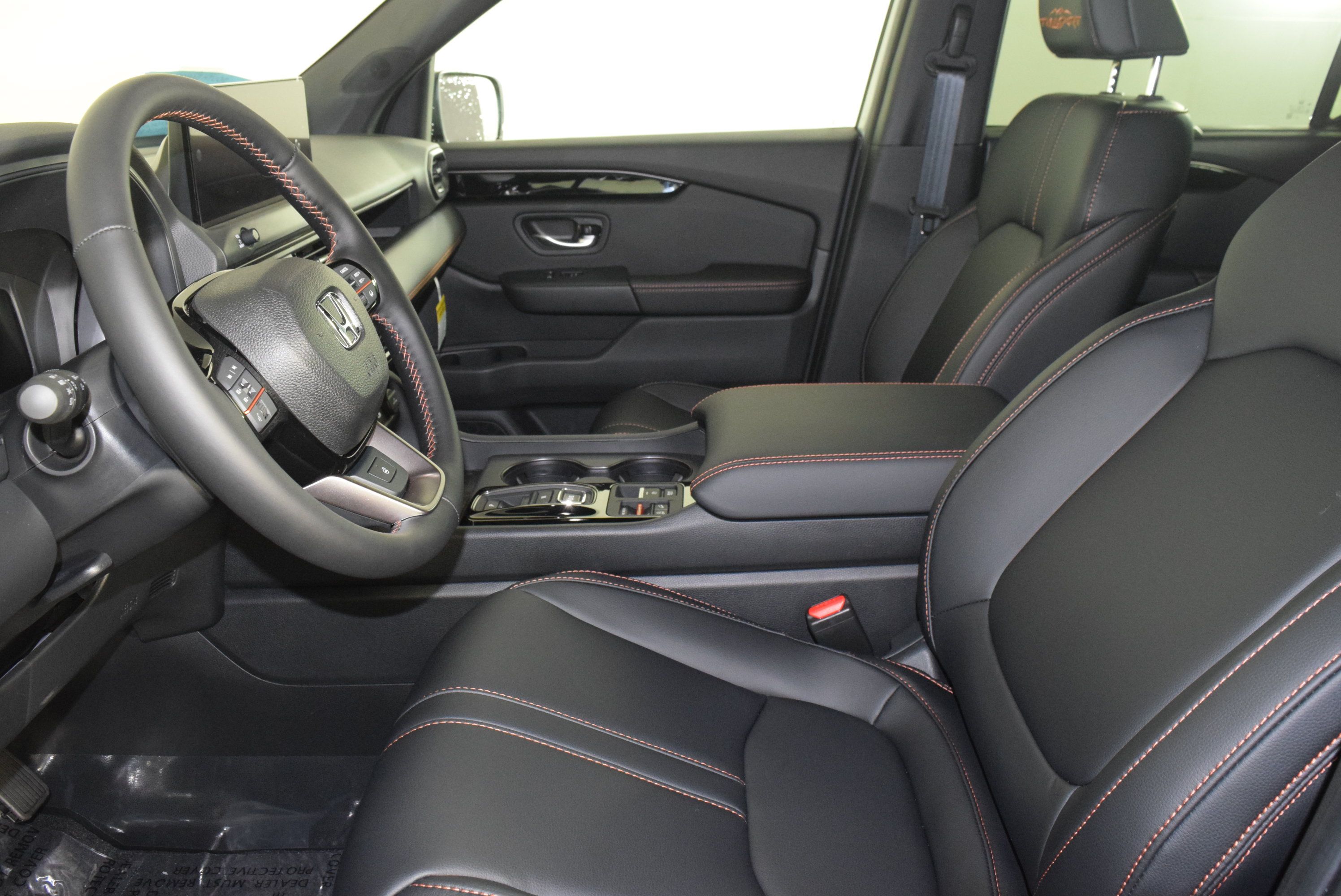 New 2026 Honda Pilot TrailSport image 14