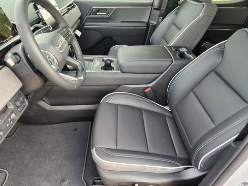 New 2026 GMC Sierra EV Elevation w/ LPO, Elevation Dark Package image 9