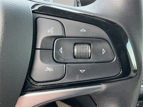 Used 2023 Buick Enclave Avenir w/ Avenir Technology Package image 29