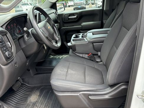 Used 2020 Chevrolet Silverado 1500 W/T w/ WT Value Package AWD/4WD image 13