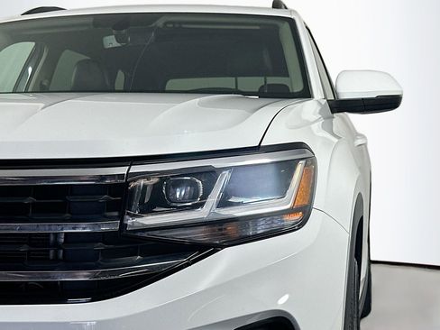 Certified 2022 Volkswagen Atlas SE image 7