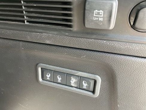 Used 2025 Jeep Wagoneer L Series II AWD/4WD image 50