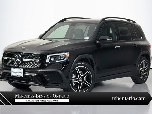 Used 2023 Mercedes-Benz GLB 250 image 1