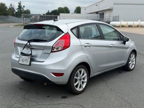 Used 2019 Ford Fiesta SE w/ Equipment Group 201A FWD image 6