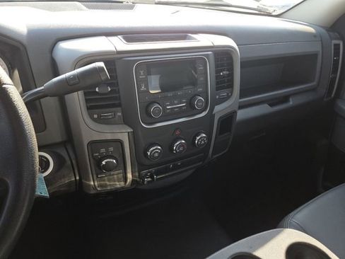 Used 2016 RAM 2500 Tradesman w/ Power & Remote Entry Group image 32