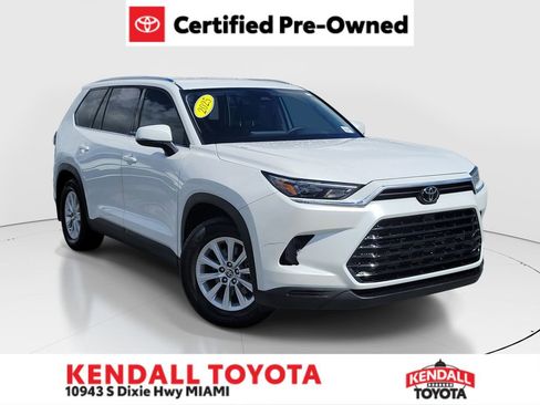 Certified 2025 Toyota Grand Highlander FWD image 1