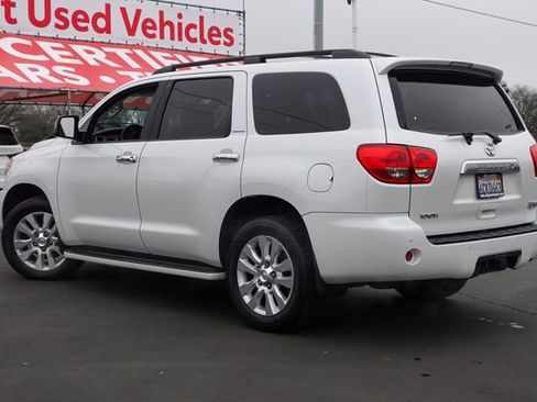 Used 2008 Toyota Sequoia Platinum image 11