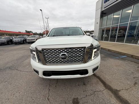 Used 2017 Nissan Titan Platinum Reserve w/ Off-Road Package image 6