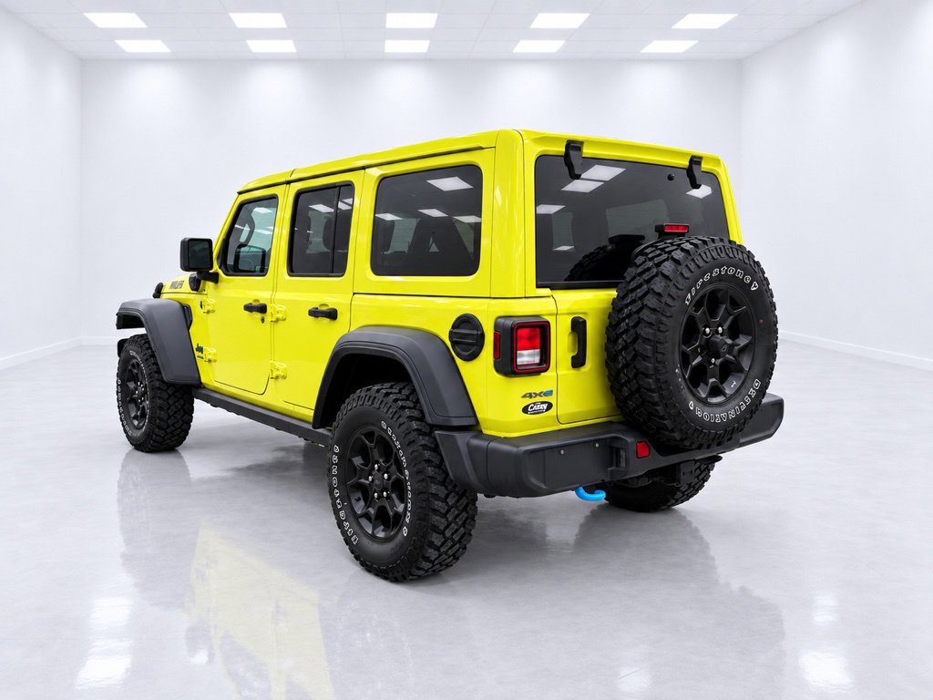 Used 2023 Jeep Wrangler Unlimited w/ Cold Weather Group AWD/4WD image 8